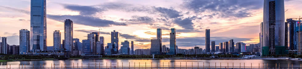 Beijing airport shuttles in terminals