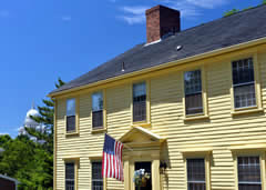 Visit Jonathan Treadwell House