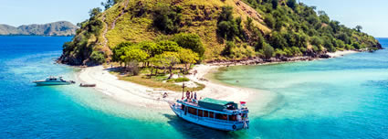 Komodo Island Cruise airport shuttle service