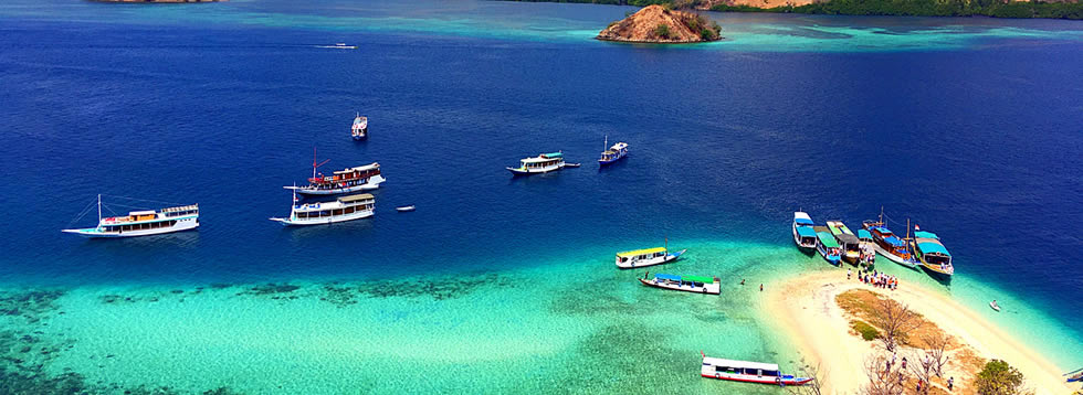 Komodo Island Cruise shuttles