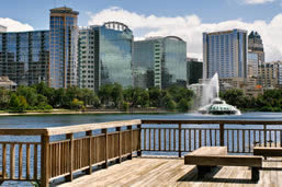 Sightseeing near Lake Eola fountain