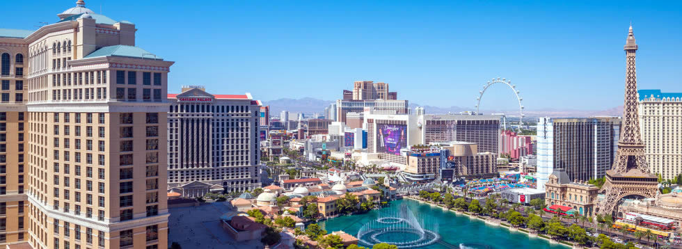 hotels in las vegas that offer airport shuttle service