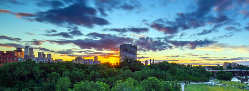 Minneapolis Area Hotel shuttle